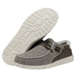 Wally Stitch - Teak -Heydude Shop 40021 1IU WALLYSTITCH TEAK PAIRBOTTOM