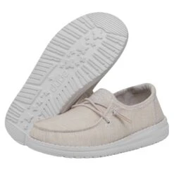 Wendy Youth Star - Pink -Heydude Shop 40110 680 WENDYYOUTHSTAR PINK PAIRBOTTOM