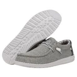 Wally Longneck - Grey -Heydude Shop 40367 030 WALLYLONGNECK GREY PAIRBOTTOM