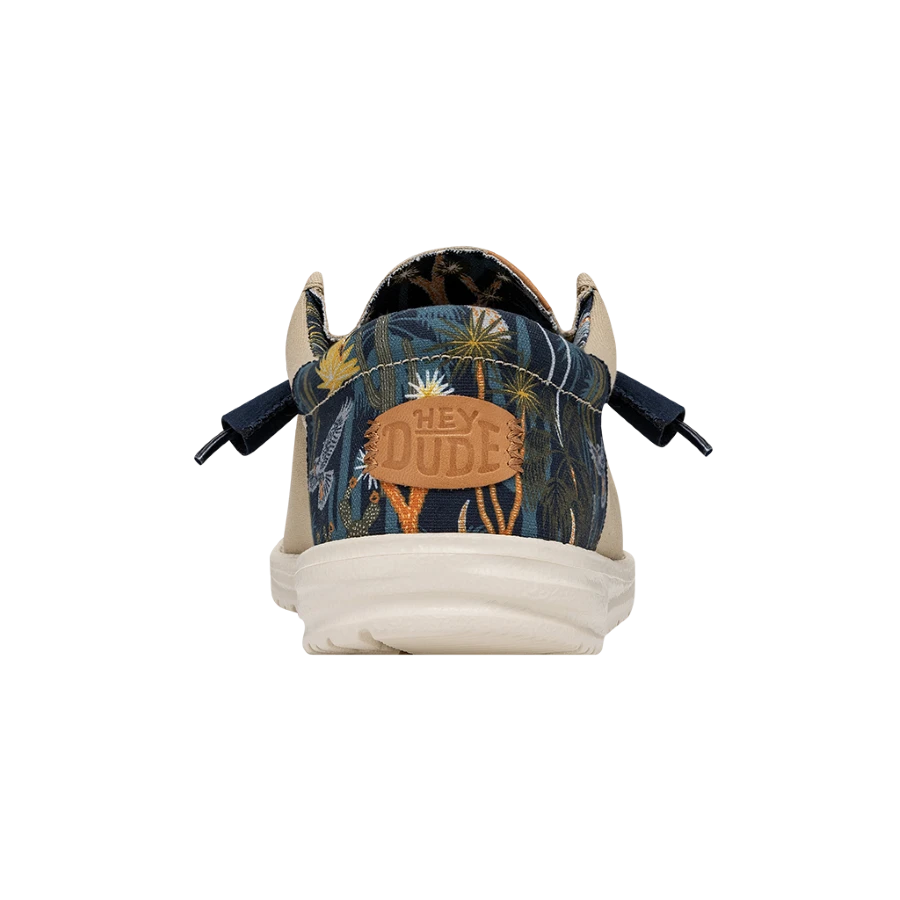 Wally Funk Oasis - Tan 7 Wally Funk Oasis - Tan - Image 5